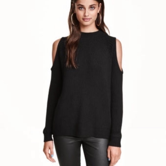 H&M Sweaters - Grey Oversized Open Shoulder Knit Sweater